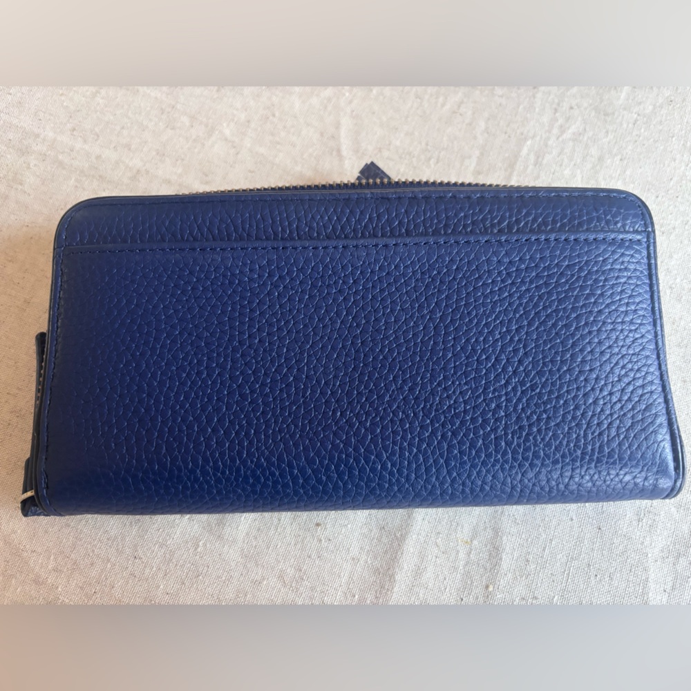 Kate Spade Wallet - Picture 5 of 5